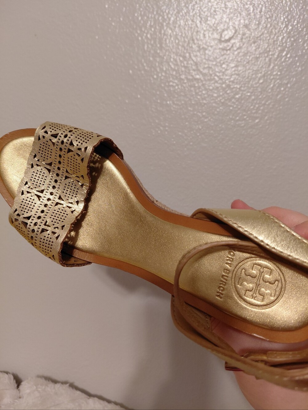 Tory Burch Gold Toned Espadrille Wedges - Picture 3 of 9